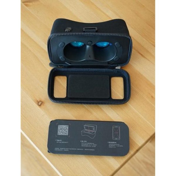 vr-play-3-600×600